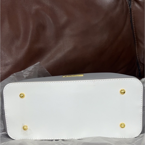 JOY & IMAN Fashionably Functional Leather Pop Tote (BRAND NEW) - Picture 6 of 15